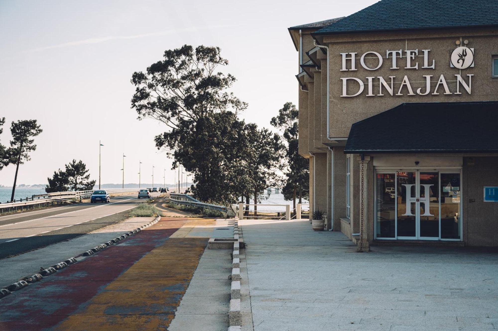 Hotel Dinajan Vilanova de Arousa Exterior foto